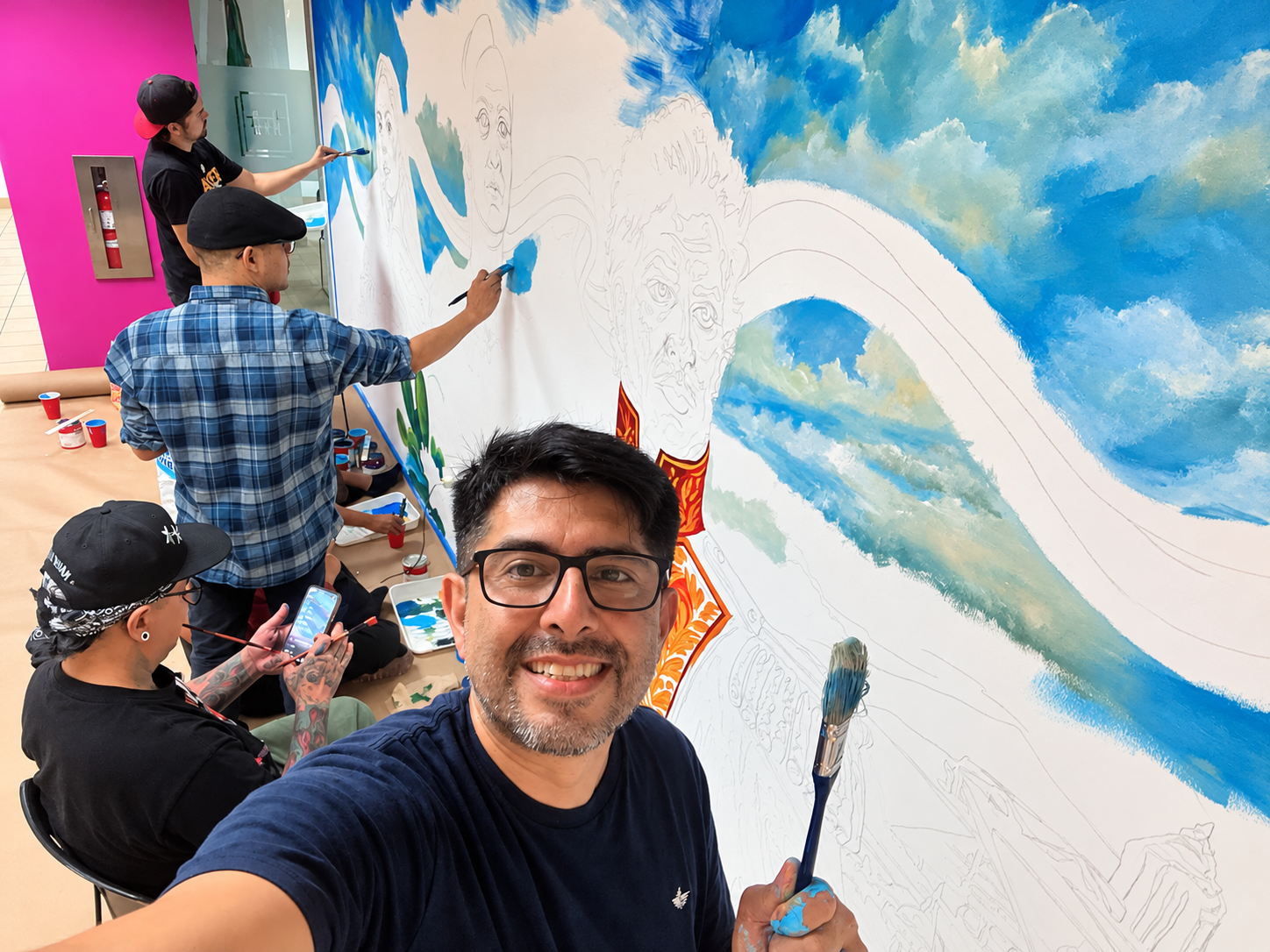 Un recorrido personal por el proceso creativo de Ecos de Libertad: Raíces que Cruzan Fronteras, un mural que disfruté realizar junto a cinco talentosos artistas mexicanos y que celebra nuestra historia, nuestras raíces y la fuerza del trabajo colectivo.